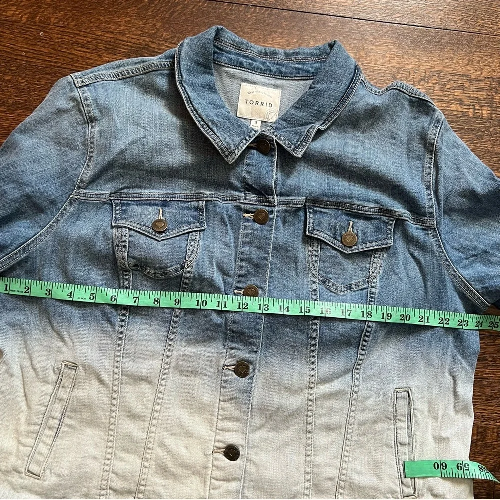 Torrid blue and white dip dye Jean jacket size 3X